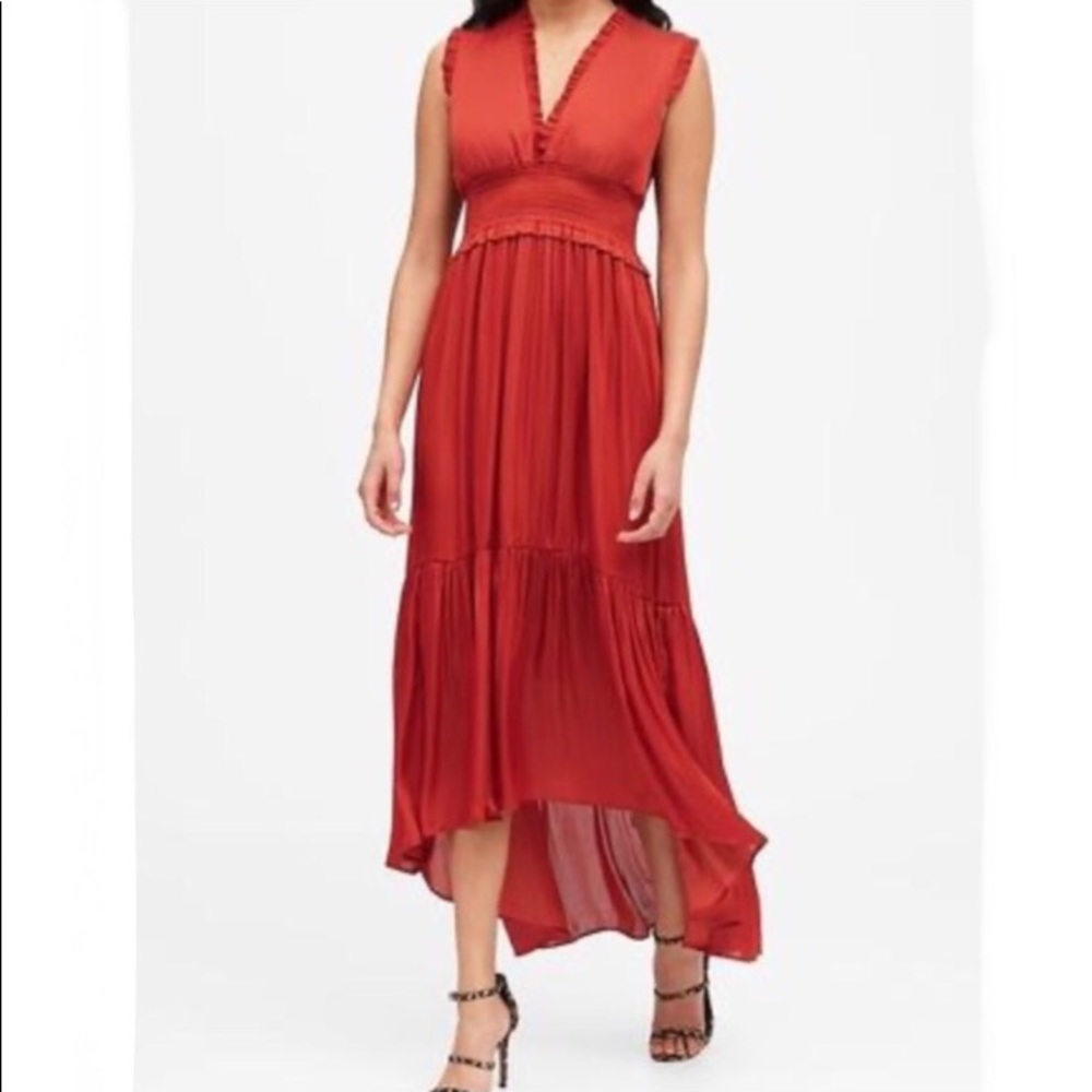 NWOT Banana Republic Soft Satin Maxi Dress Ruffled